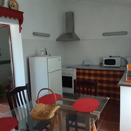 Horta Do Muro Кампо Майор Екстериор снимка